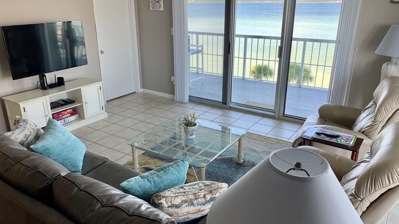 Photo of Livingroom in Pensacola Beach