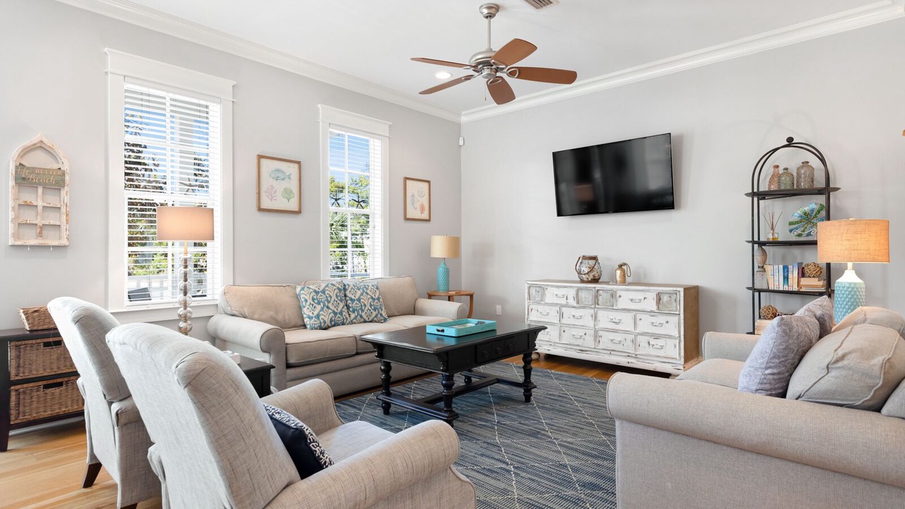 Photo of Livingroom in Lakeside at Blue Mountain Beach