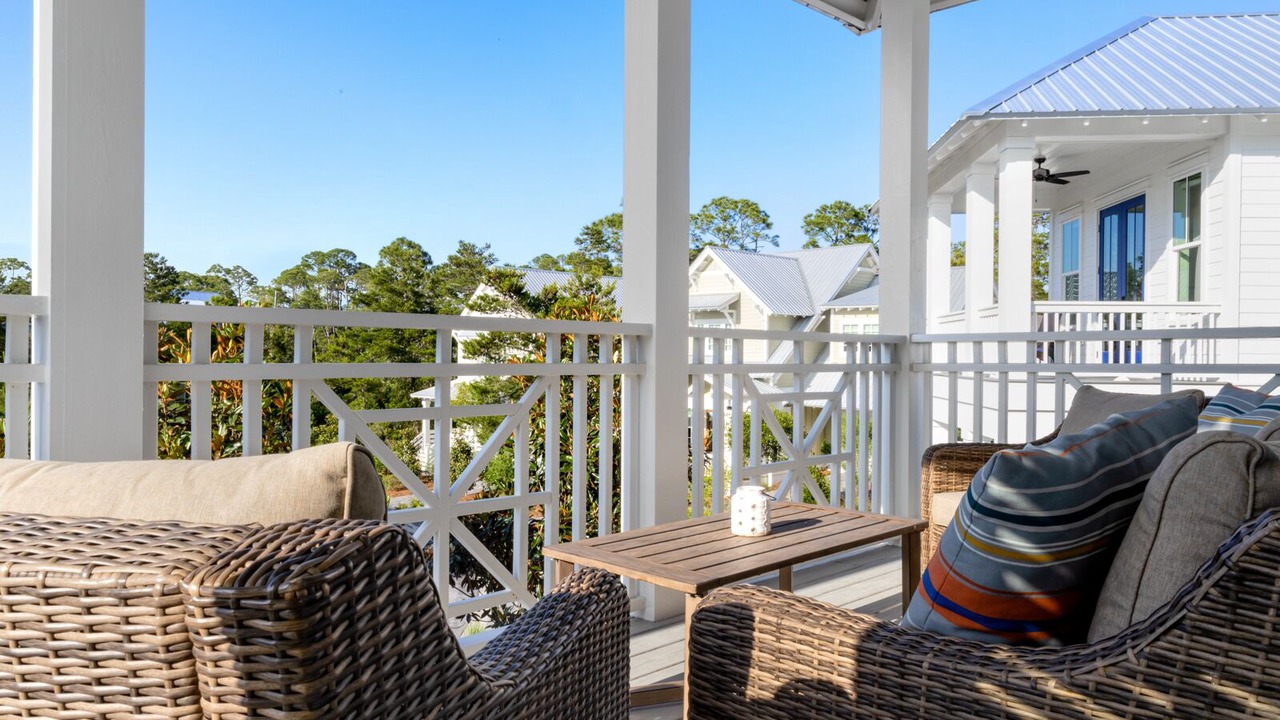 Photo of Outdoor in Lakeside at Blue Mountain Beach