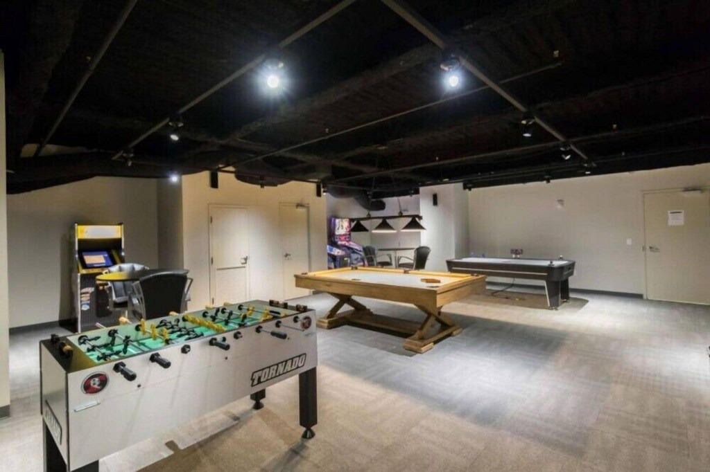 Photo of Livingroom in Central Business District