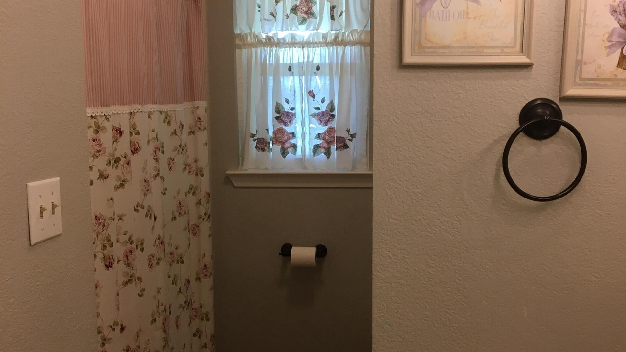 Photo of Bathroom in Valley Mills