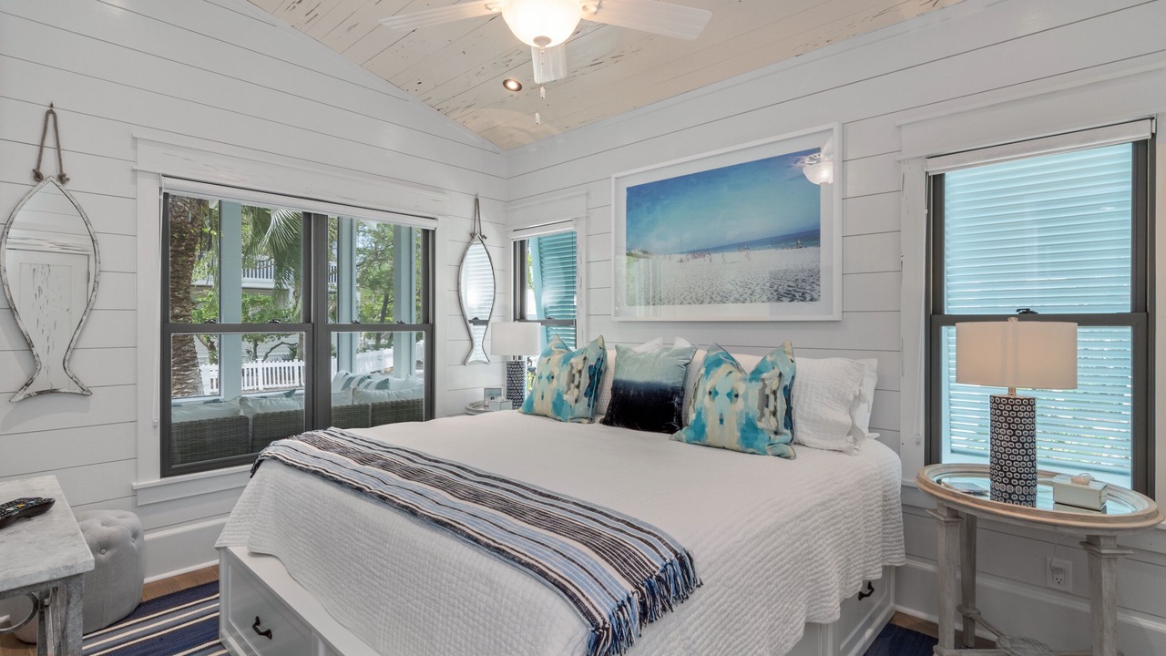 Photo of Bedroom in Seaside
