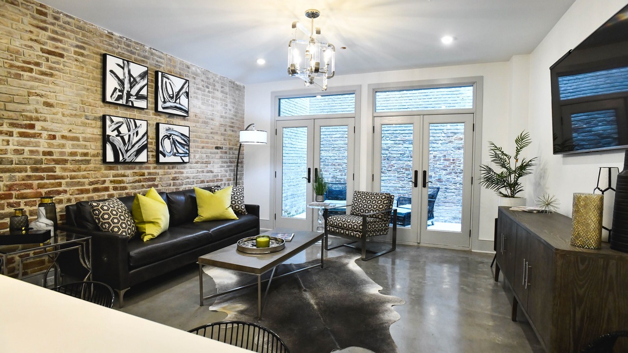 Photo of Livingroom in Central Business District