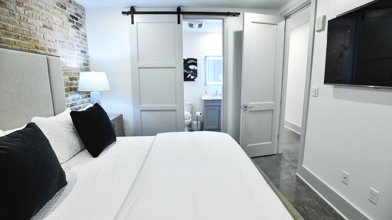 Photo of Bedroom in Central Business District