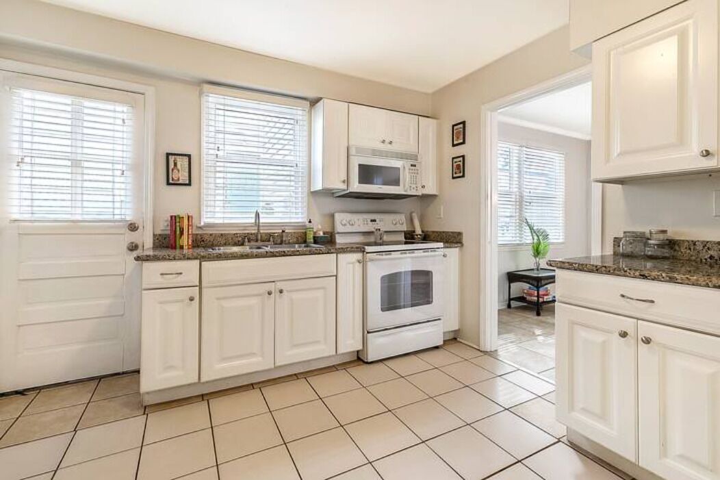 Photo of Kitchen in Broadmoor