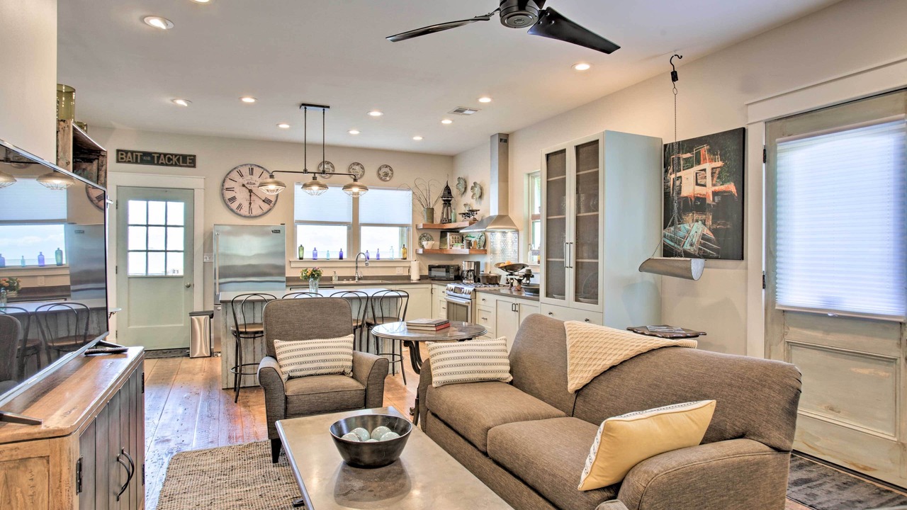 Photo of Livingroom in Slidell