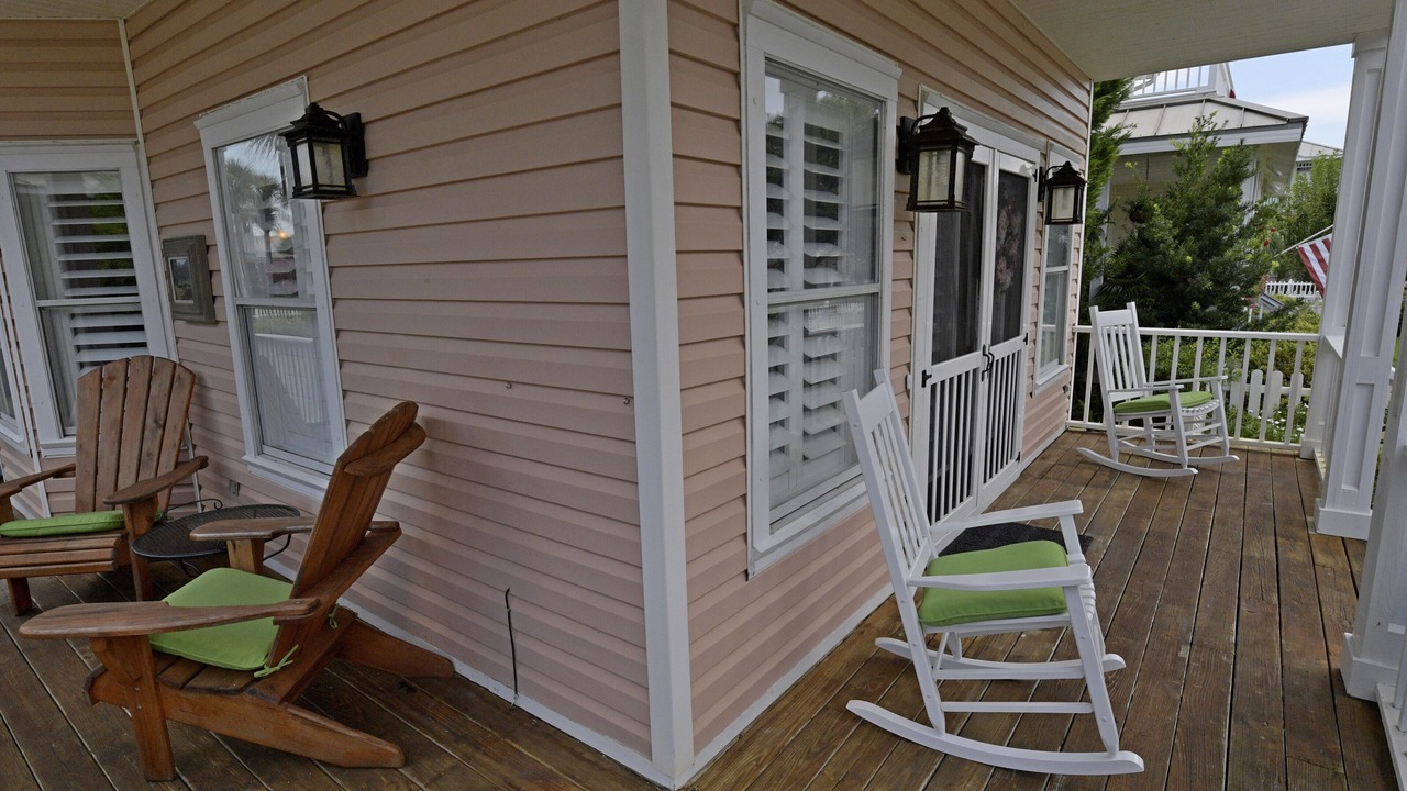 Photo of Patio Balcony in Crystal Shores