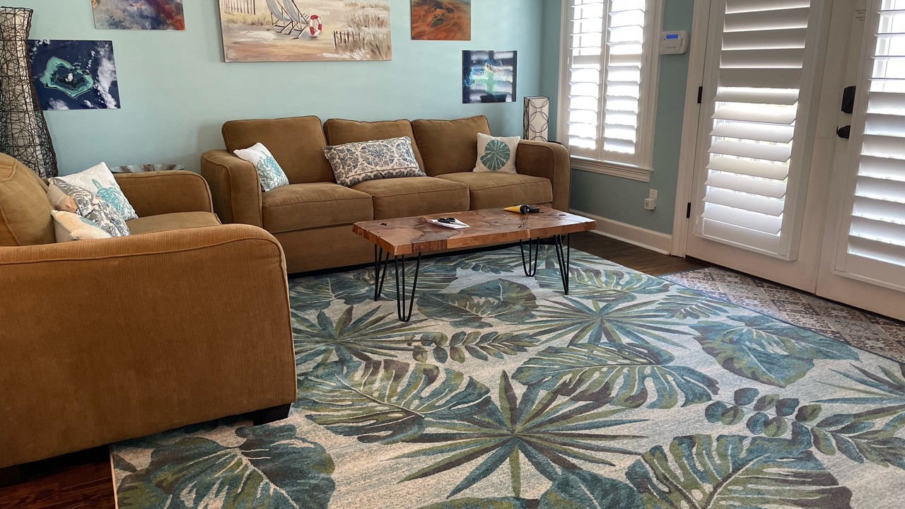 Photo of Livingroom in Crystal Shores