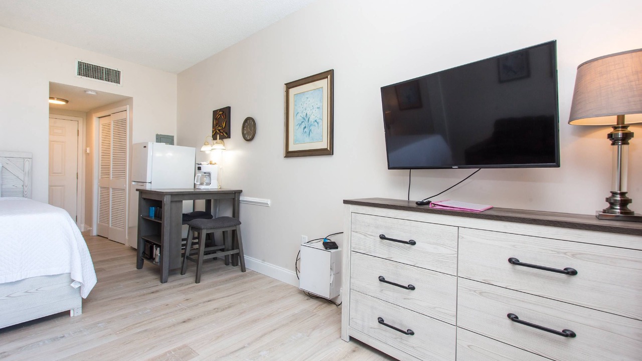 Photo of Bedroom in Mary Esther