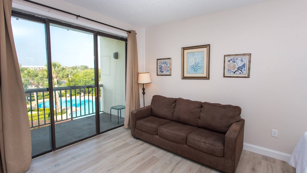 Photo of Livingroom in Mary Esther
