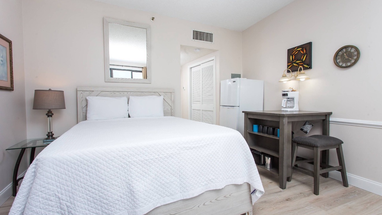 Photo of Bedroom in Mary Esther