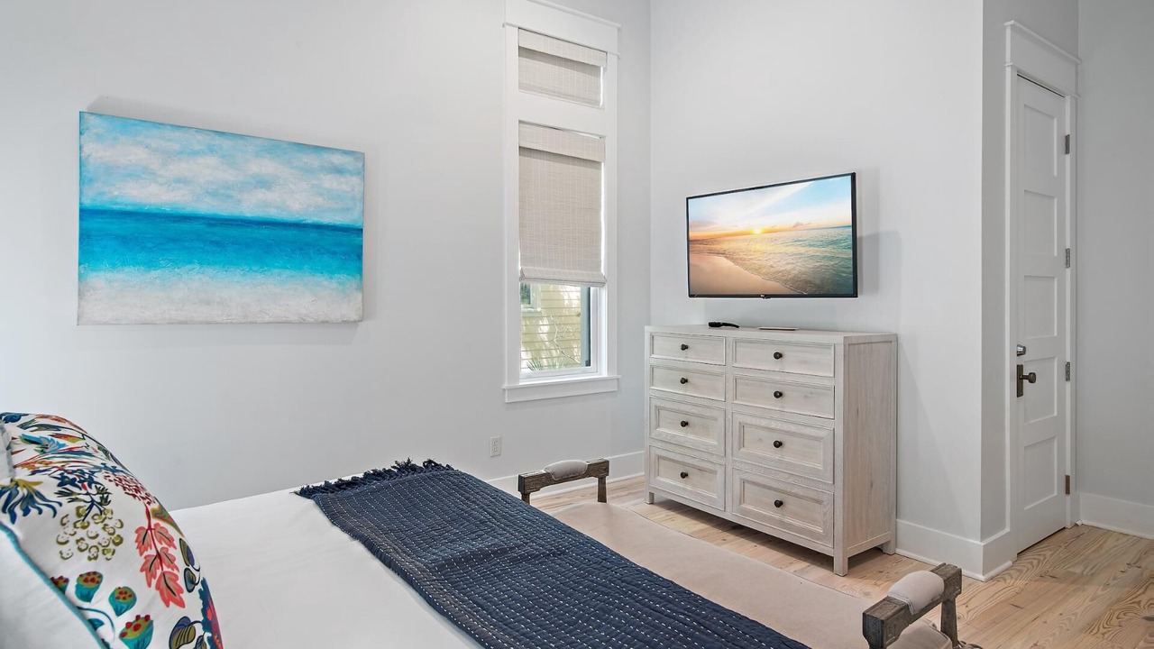 Photo of Bedroom in Cottage District