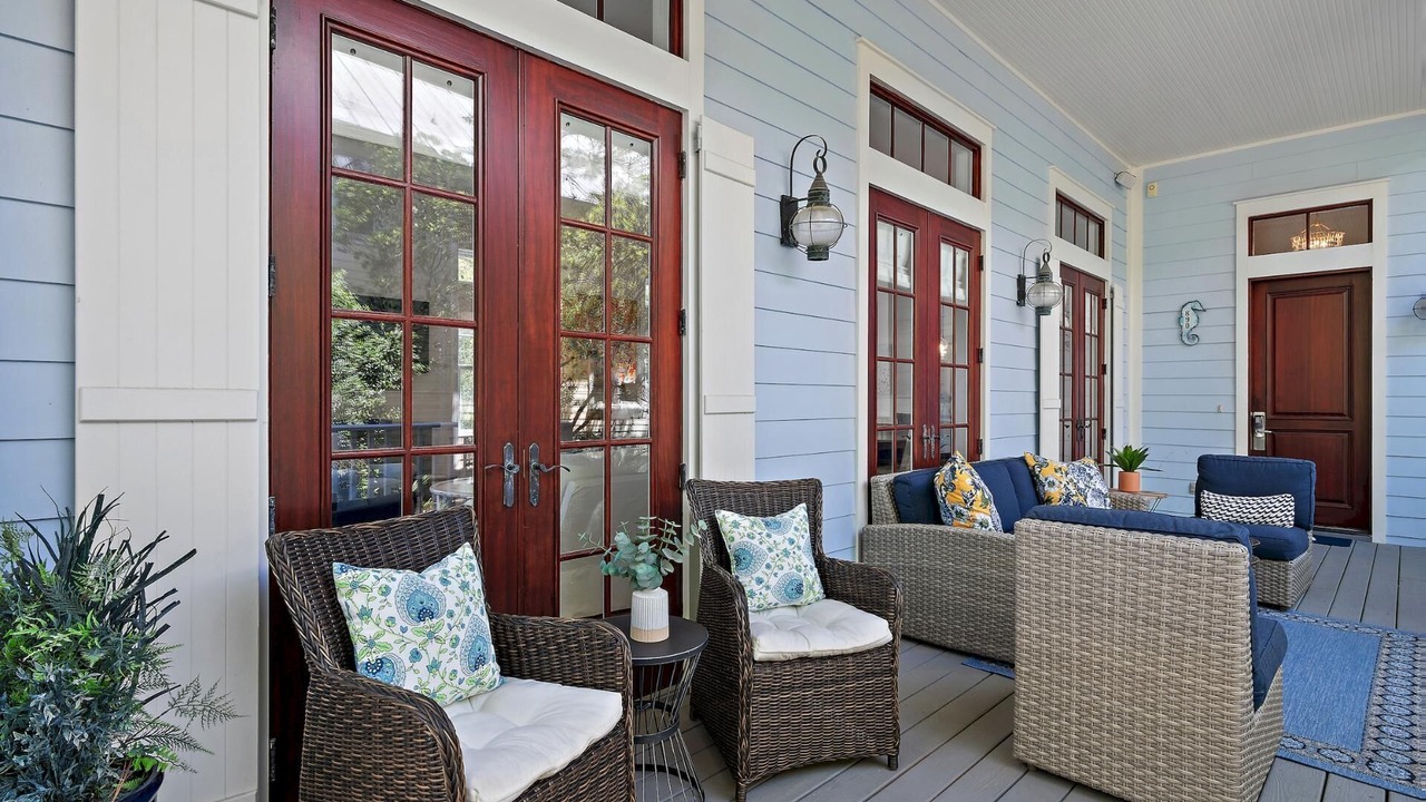 Photo of Patio Balcony in Cottage District
