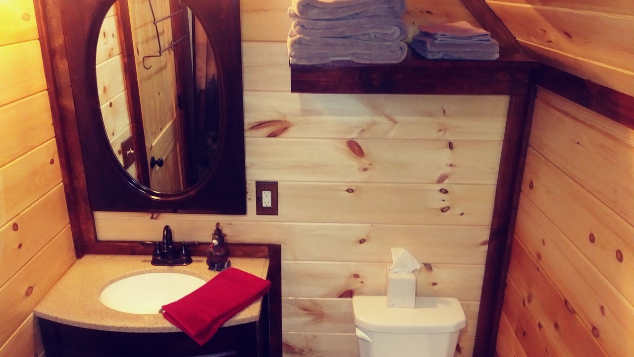 Photo of Bathroom in Fort Payne