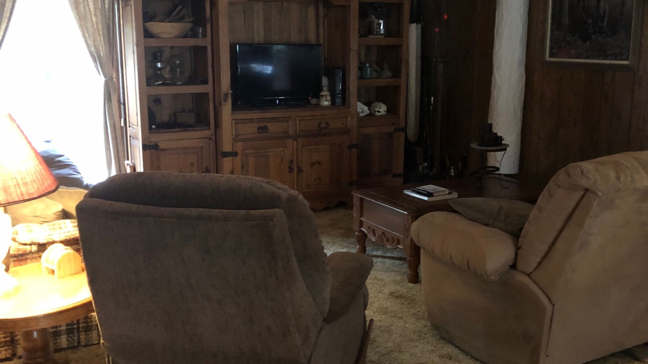 Photo of Livingroom in George County