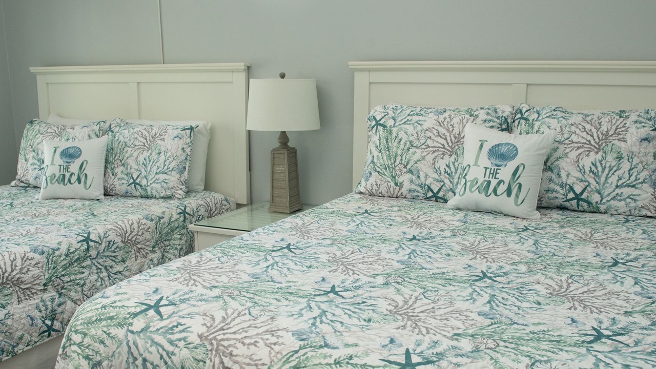 Photo of Bedroom in Crystal Beach