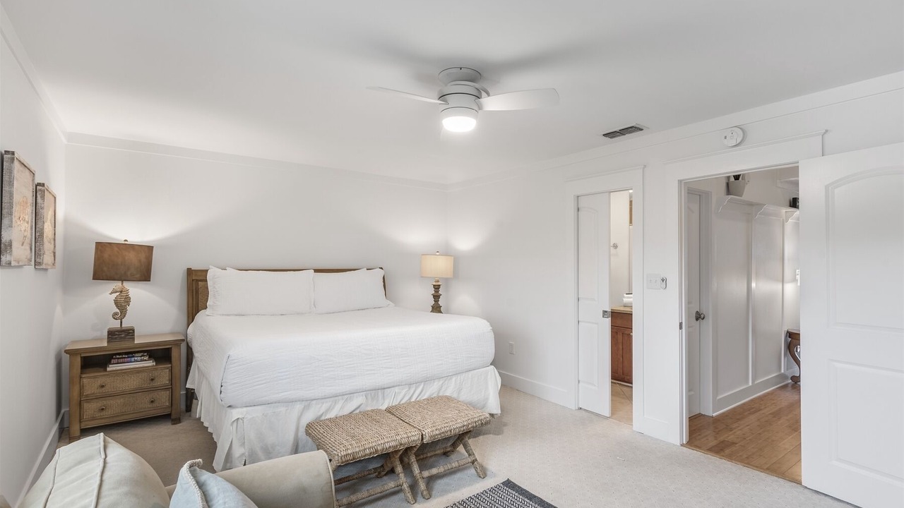 Photo of Bedroom in Seacrest