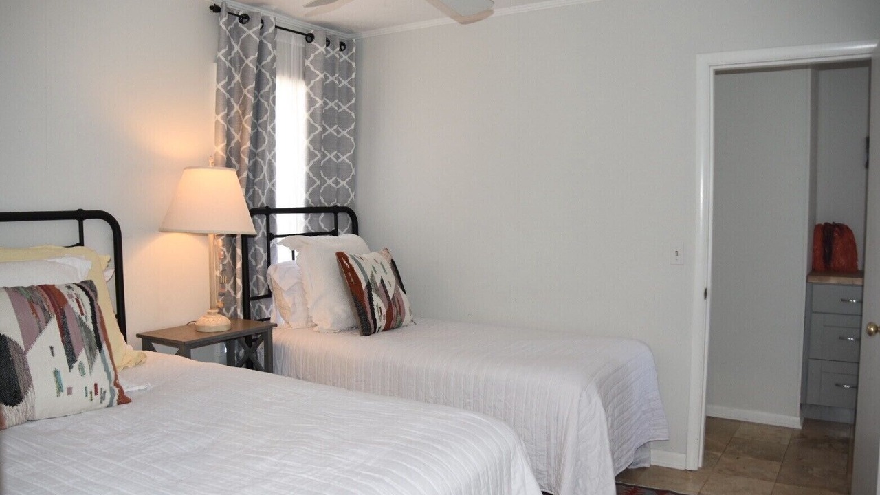 Photo of Bedroom in Dadeville