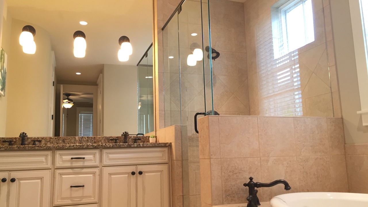 Photo of Bathroom in Dune Allen Beach
