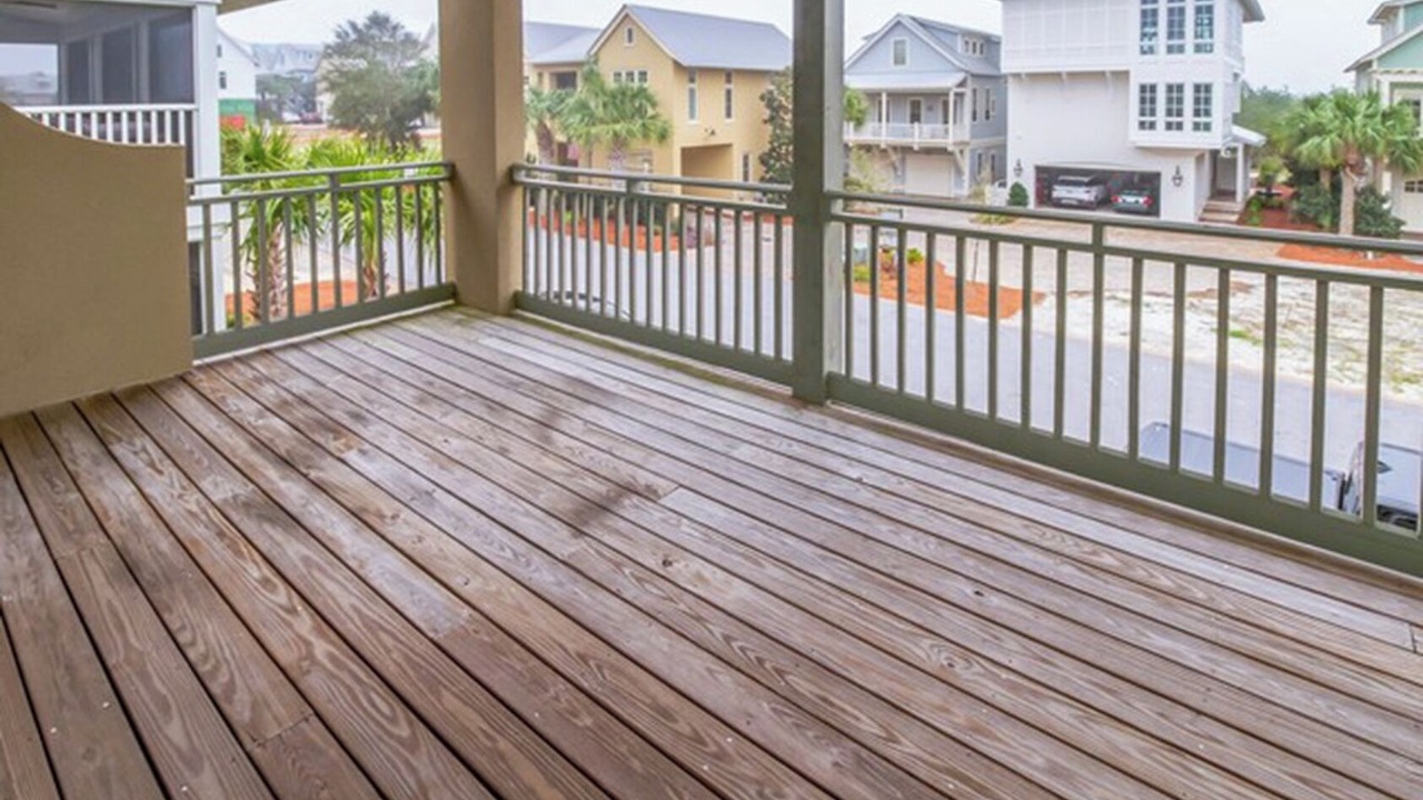 Photo of Patio Balcony in Dune Allen Beach