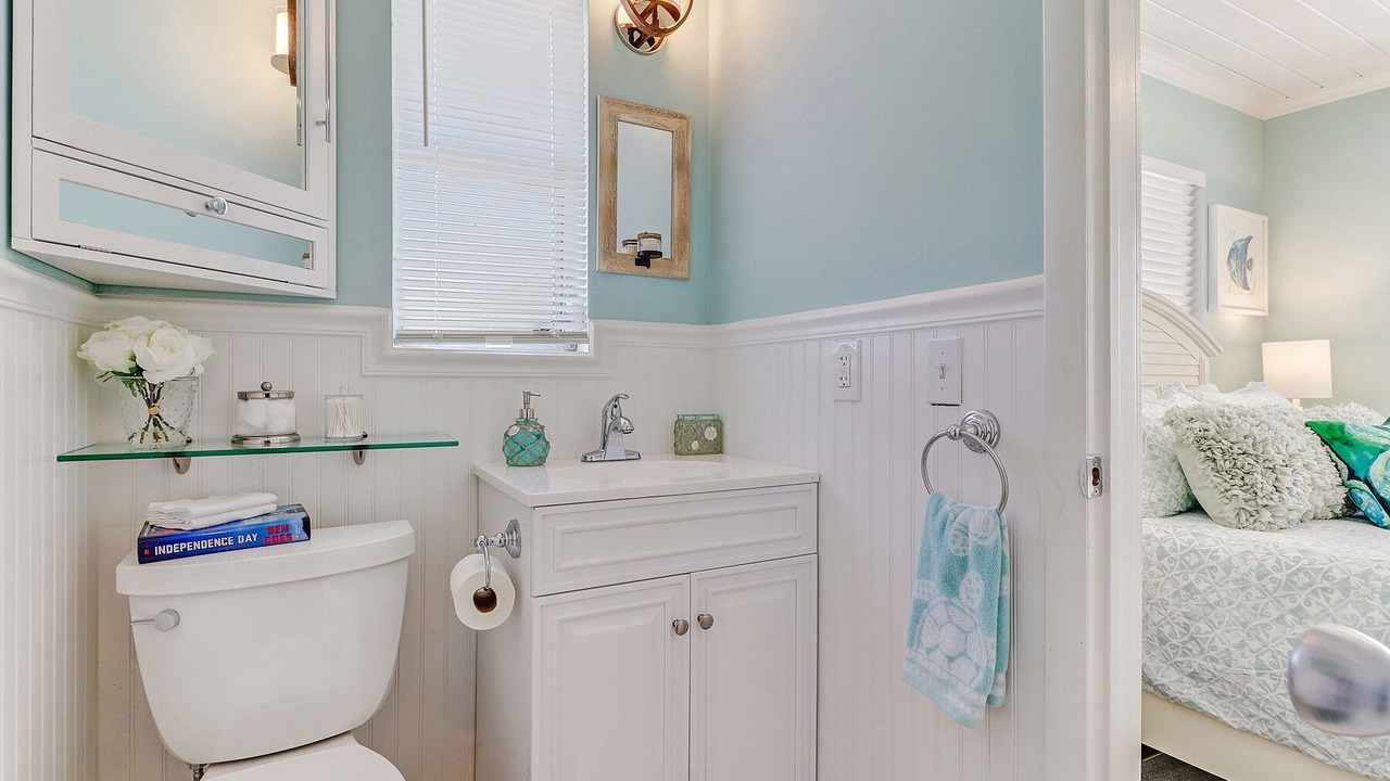 Photo of Bathroom in Central Naples