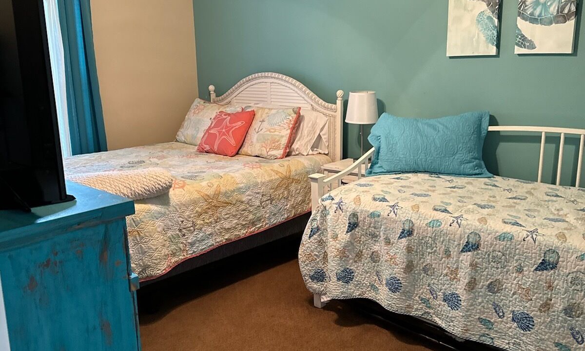 Photo of Bedroom in Steinhatchee