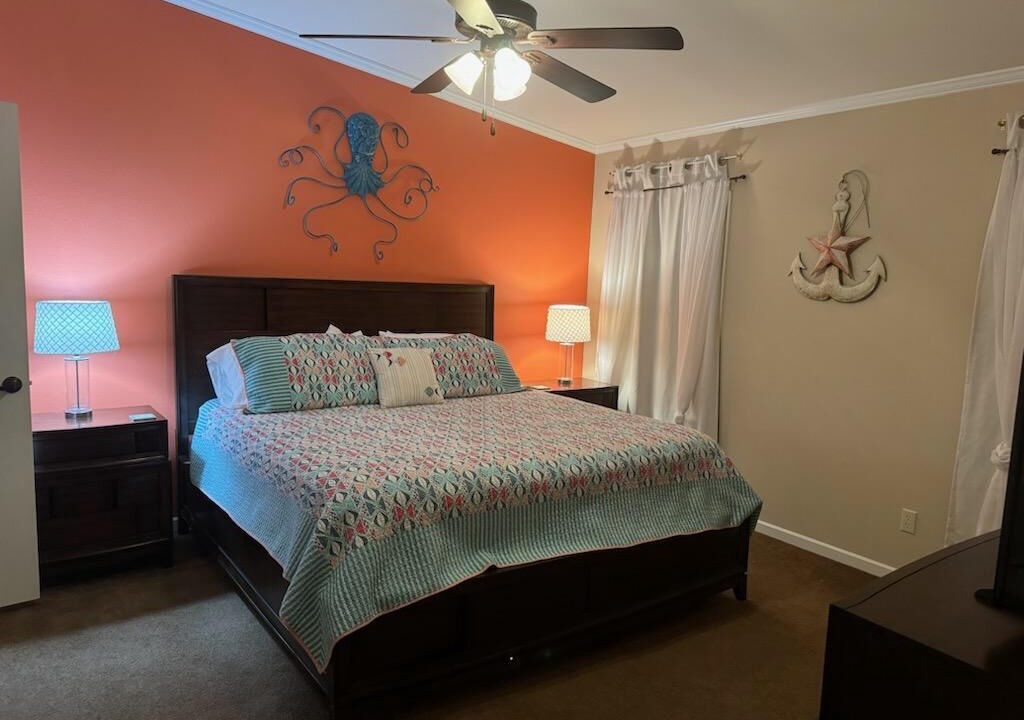 Photo of Bedroom in Steinhatchee