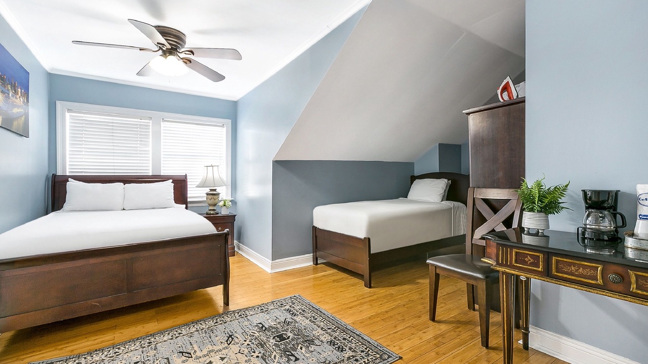 Photo of Bedroom in Mid-City