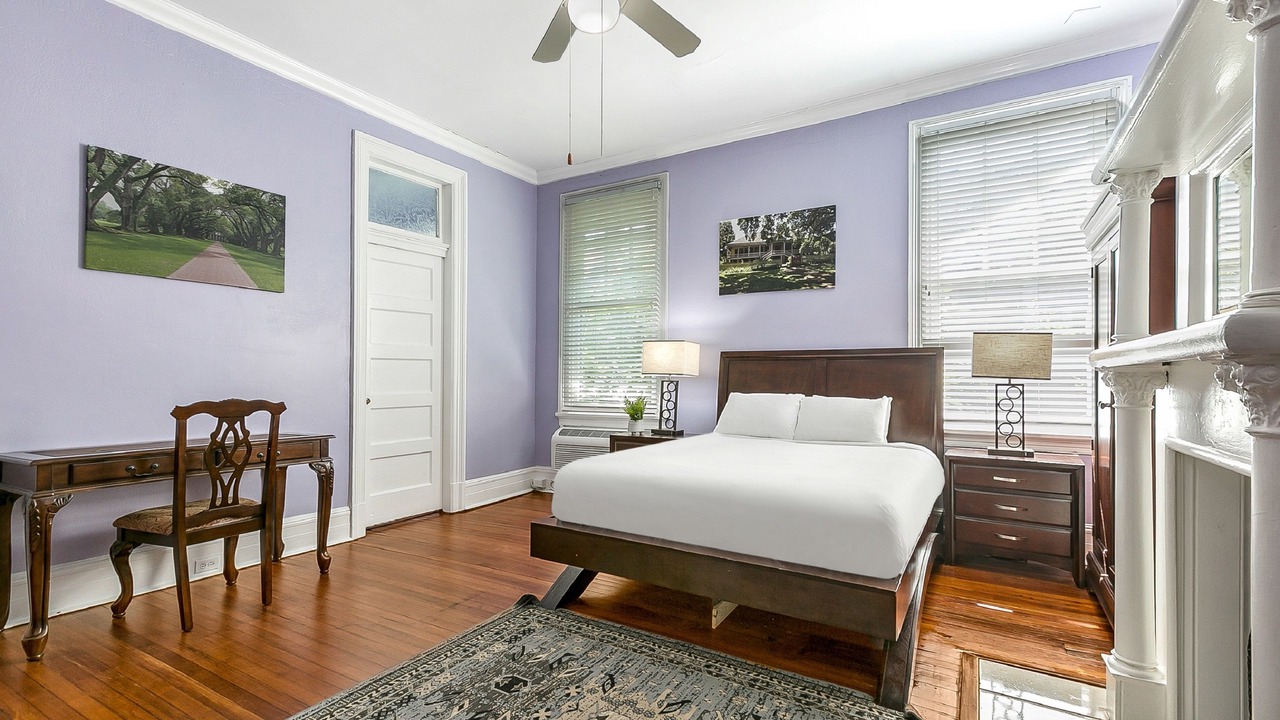 Photo of Bedroom in Mid-City