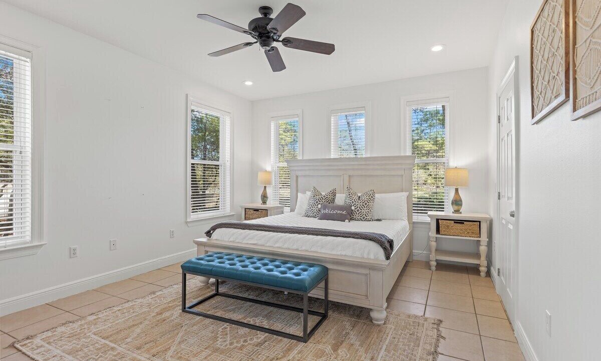 Photo of Bedroom in Seagrove Beach
