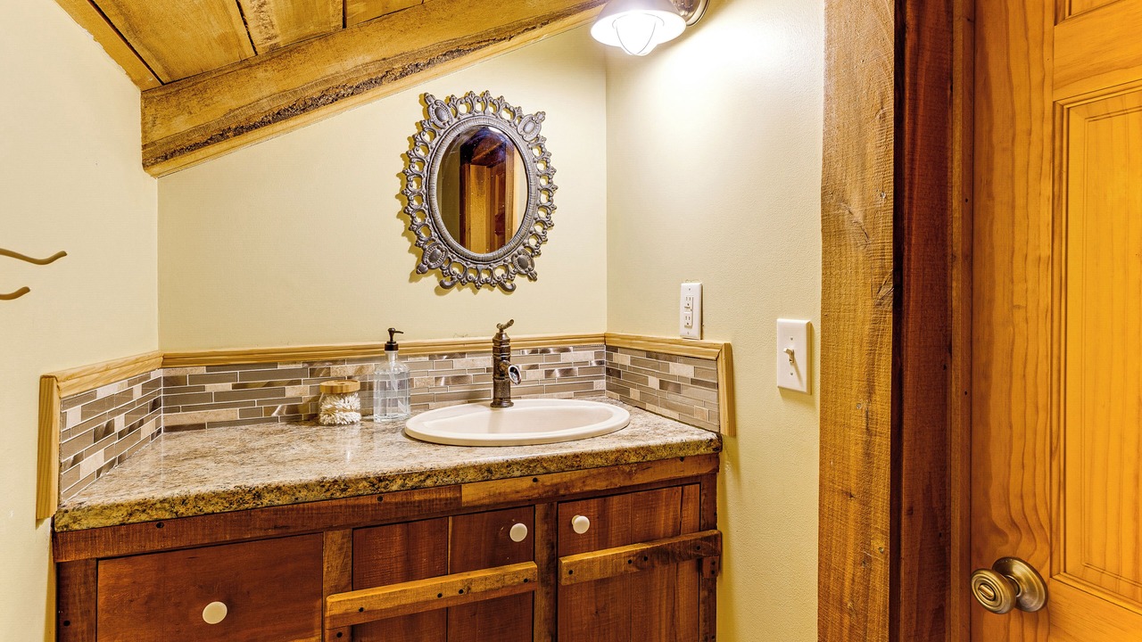 Photo of Bathroom in Fort Payne