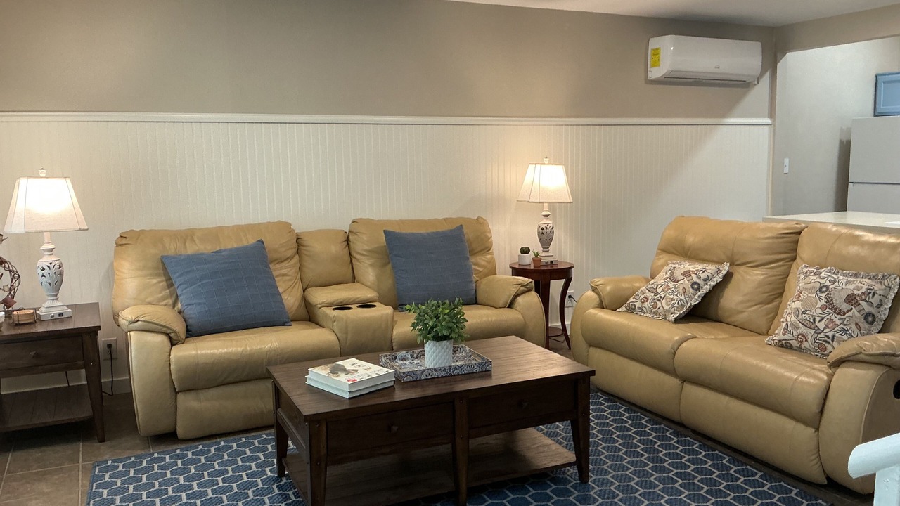 Photo of Livingroom in Mineola