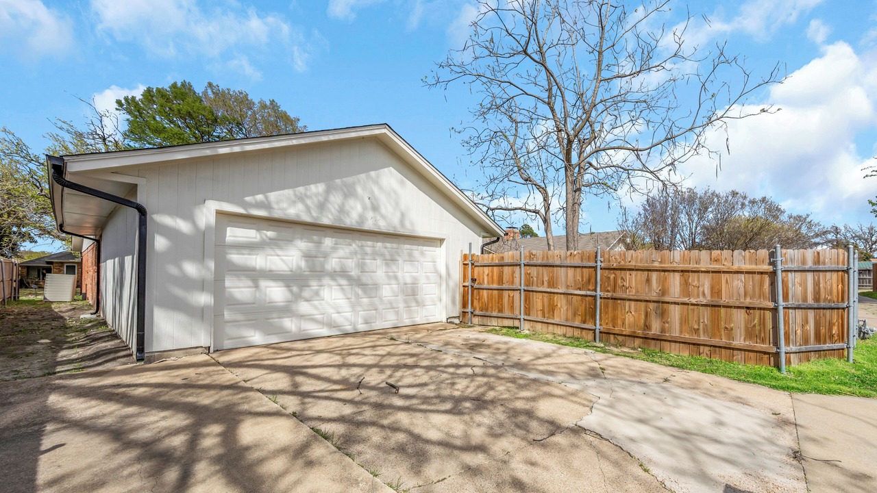 Photo of Outdoor in Garland