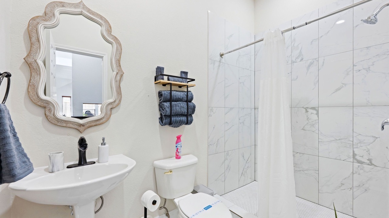 Photo of Bathroom in Allen