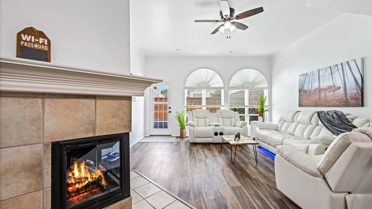 Photo of Livingroom in Allen