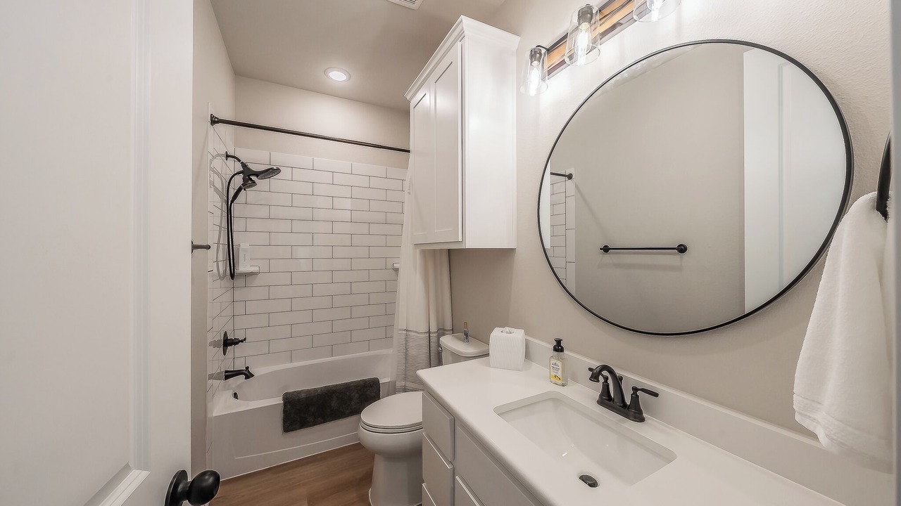 Photo of Bathroom in Eureka