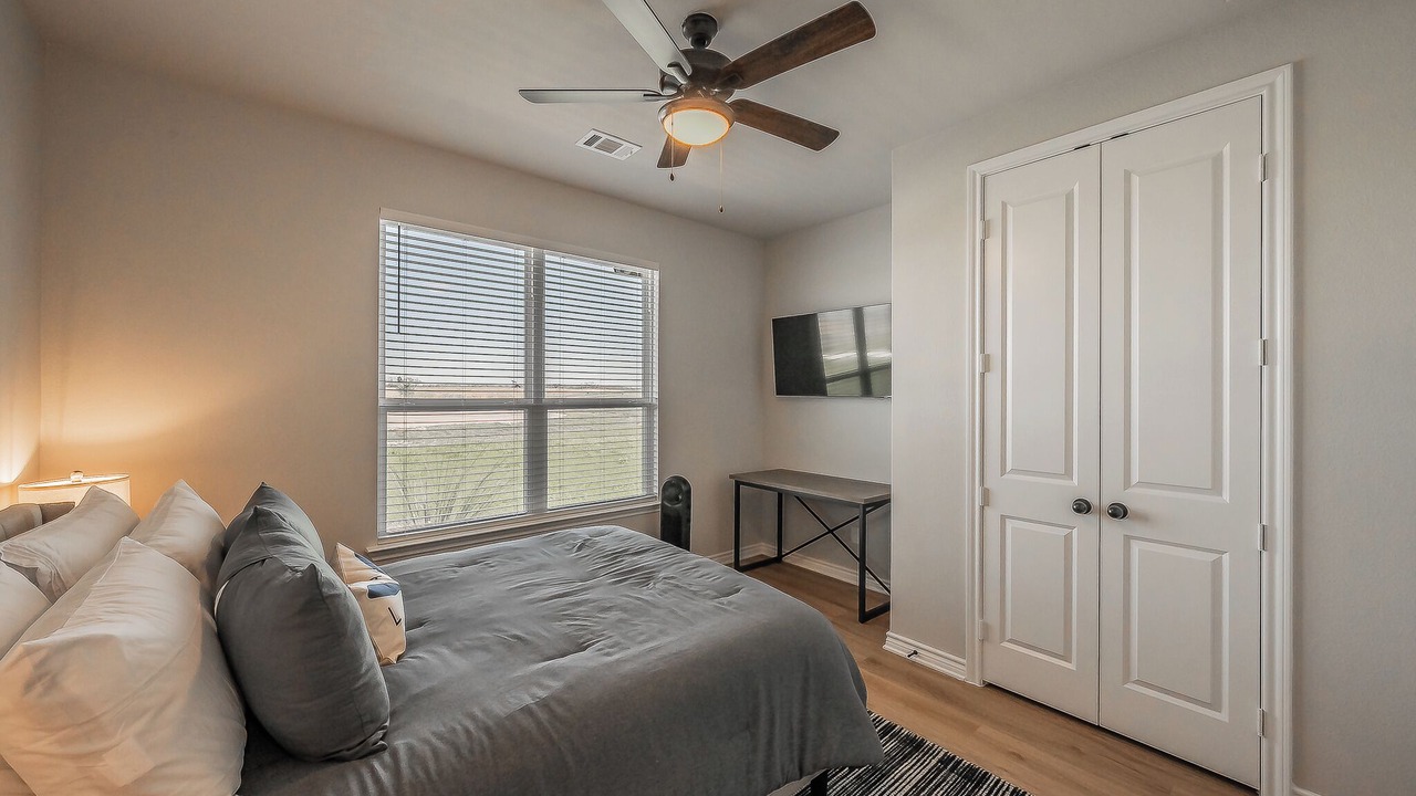Photo of Bedroom in Eureka
