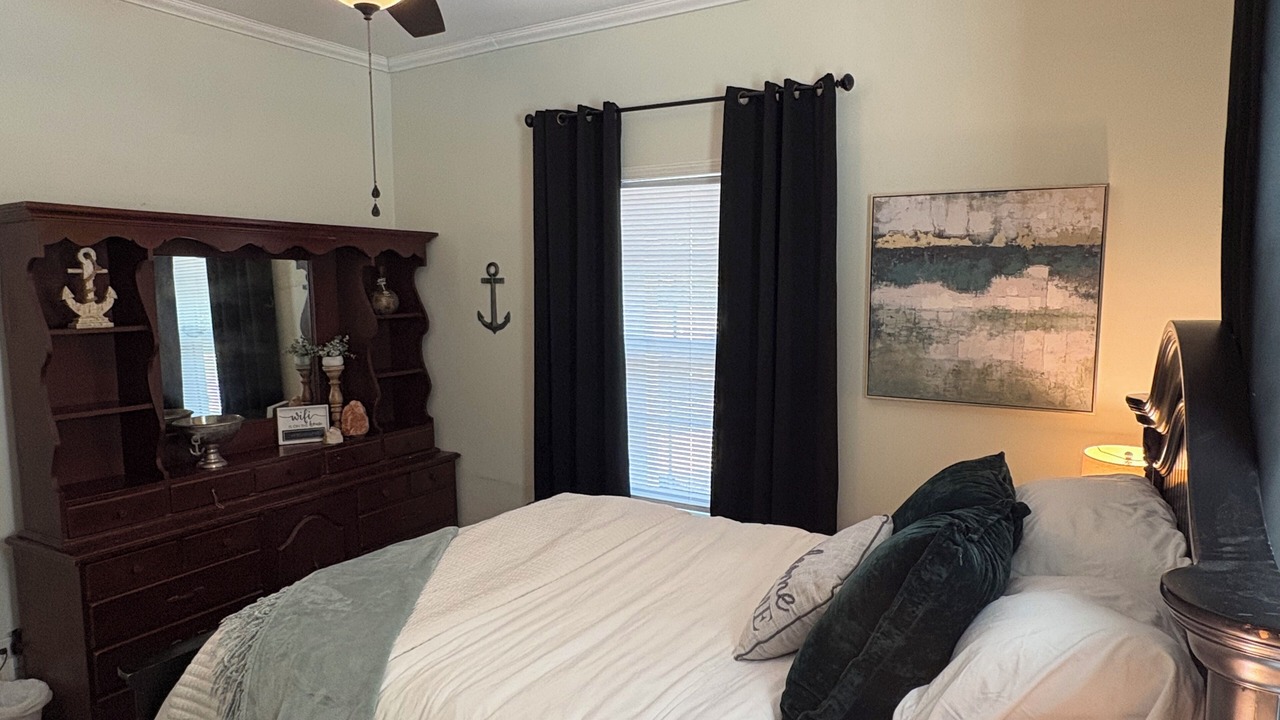 Photo of Bedroom in Gulfport