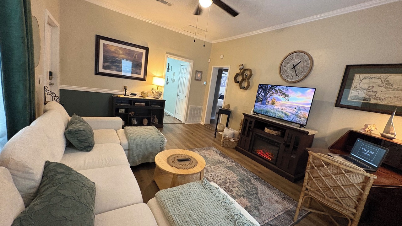 Photo of Livingroom in Gulfport