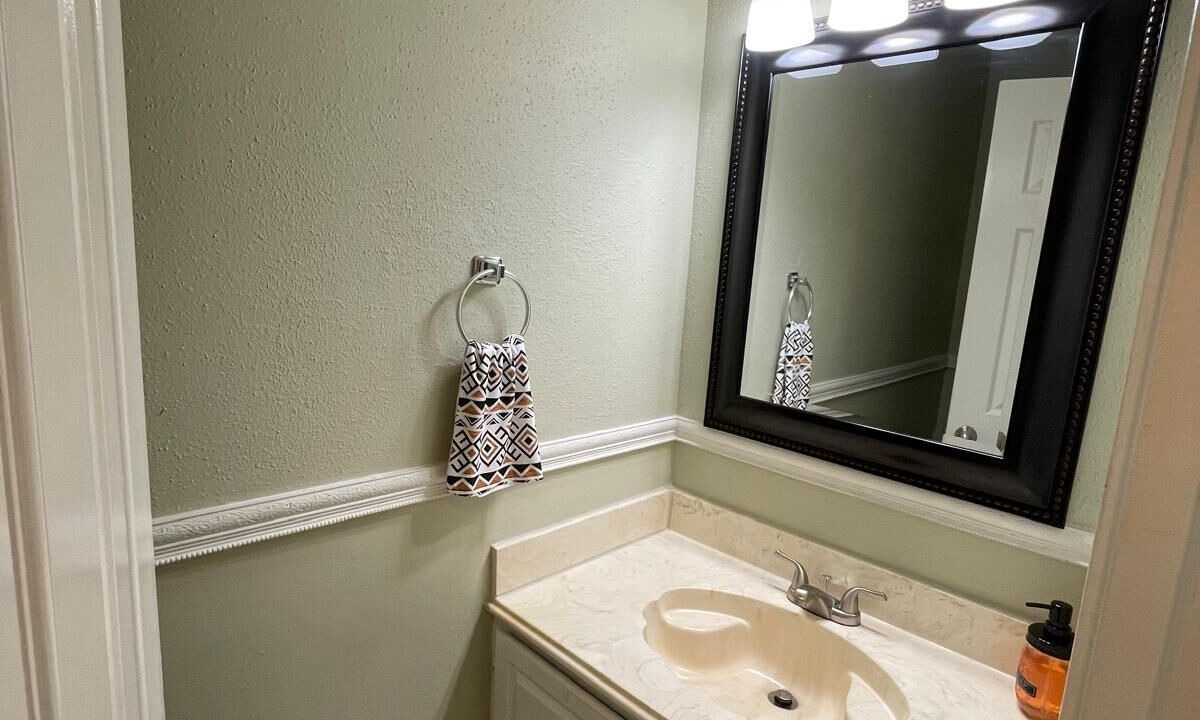 Photo of Bathroom in Deer Park