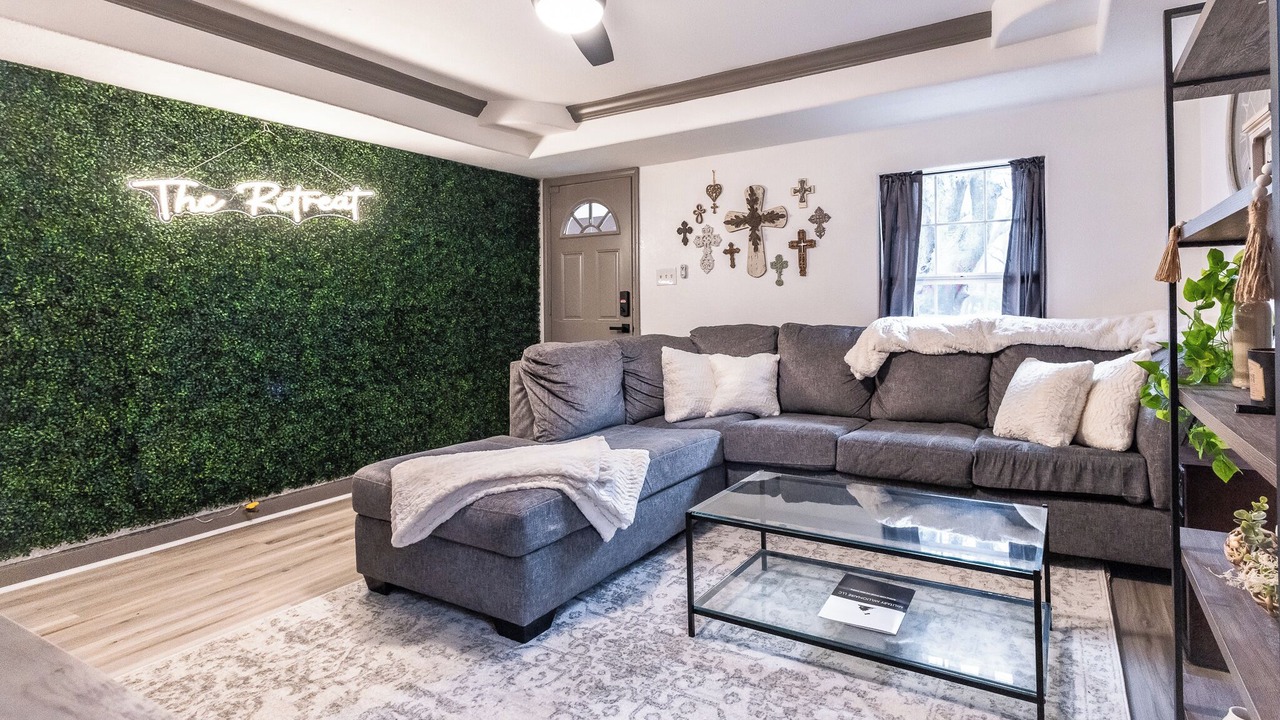 Photo of Livingroom in Tyler
