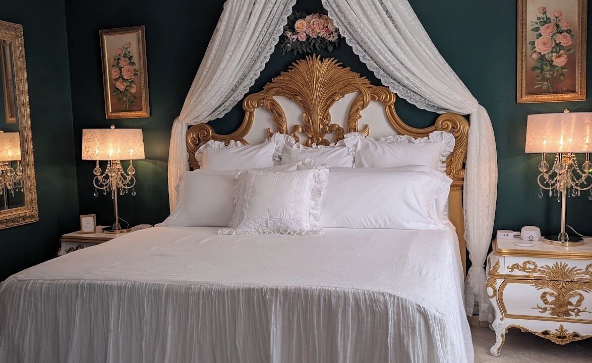 Photo of Bedroom in Galveston