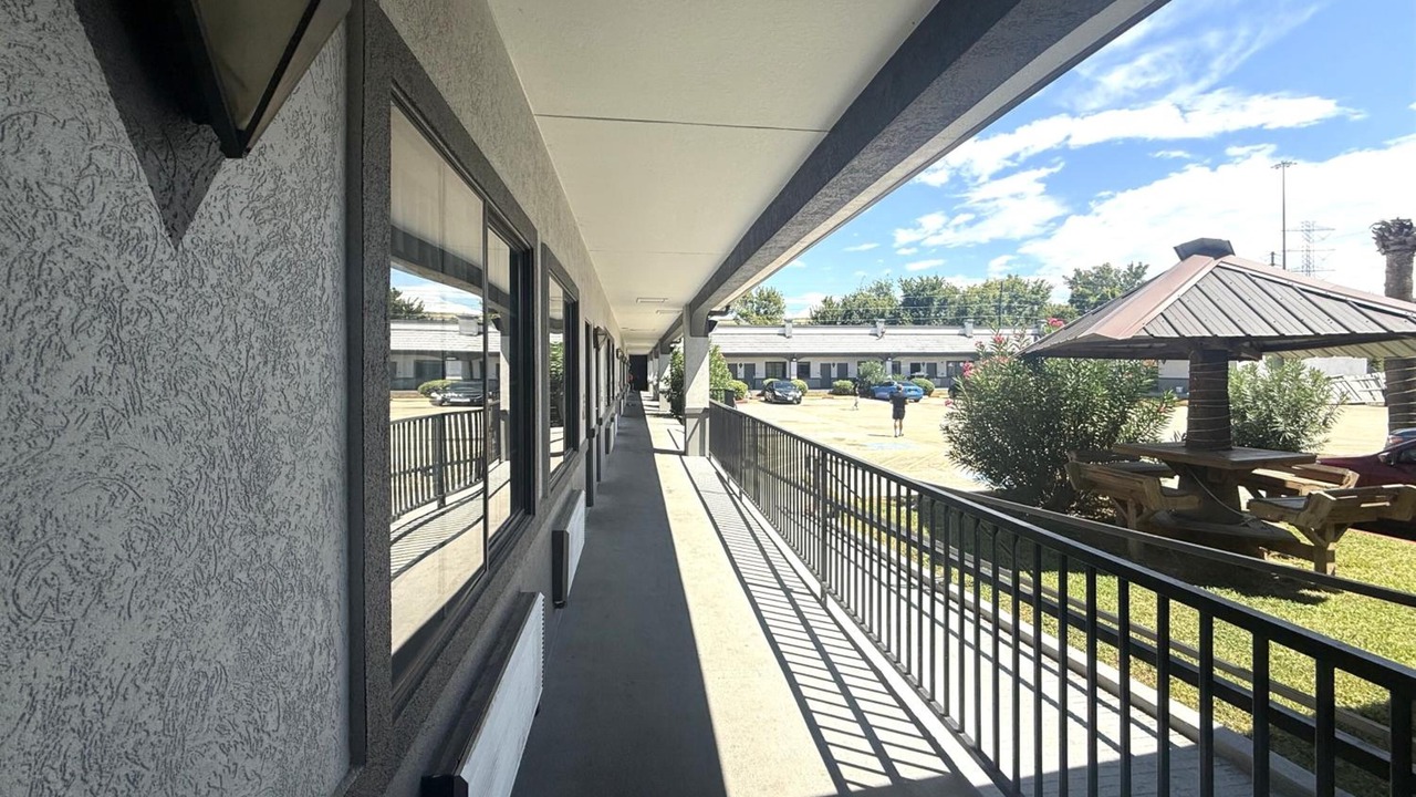 Photo of Outdoor in Greater Greenspoint