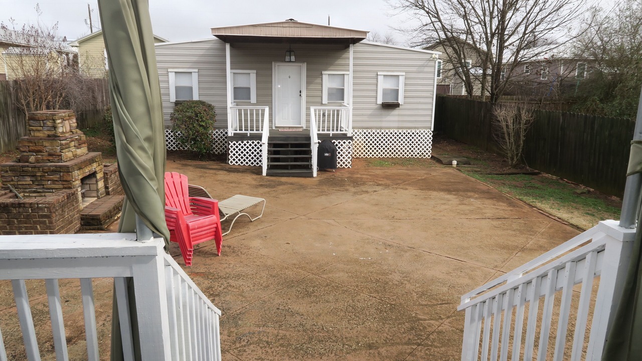 Photo of Patio Balcony in Tuscaloosa