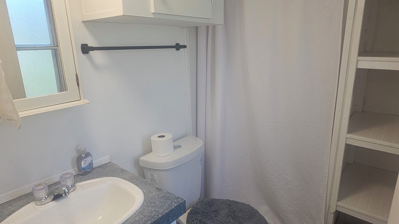 Photo of Bathroom in Voth
