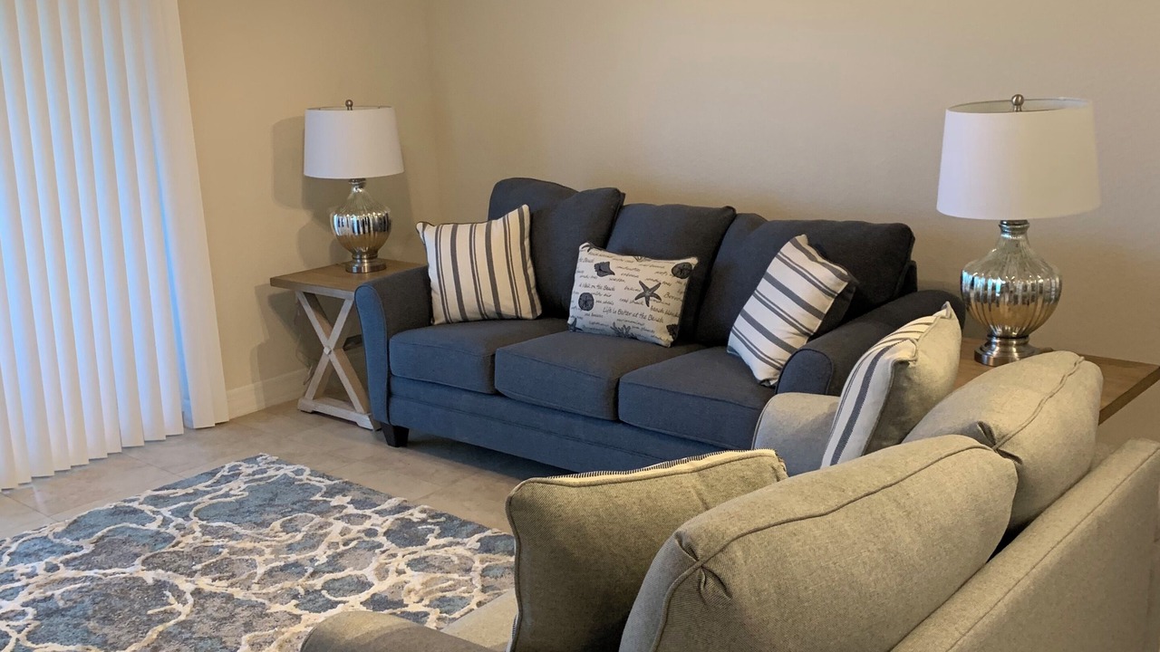 Photo of Livingroom in New Smyrna Beach