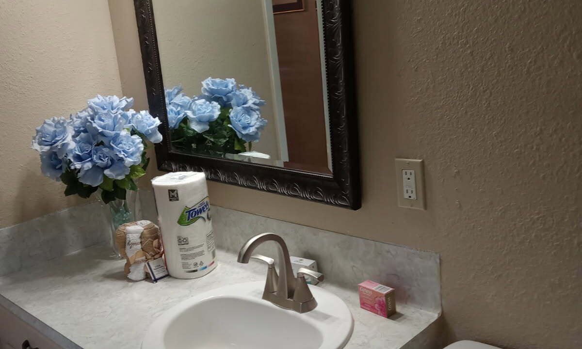 Photo of Bathroom in Gladewater