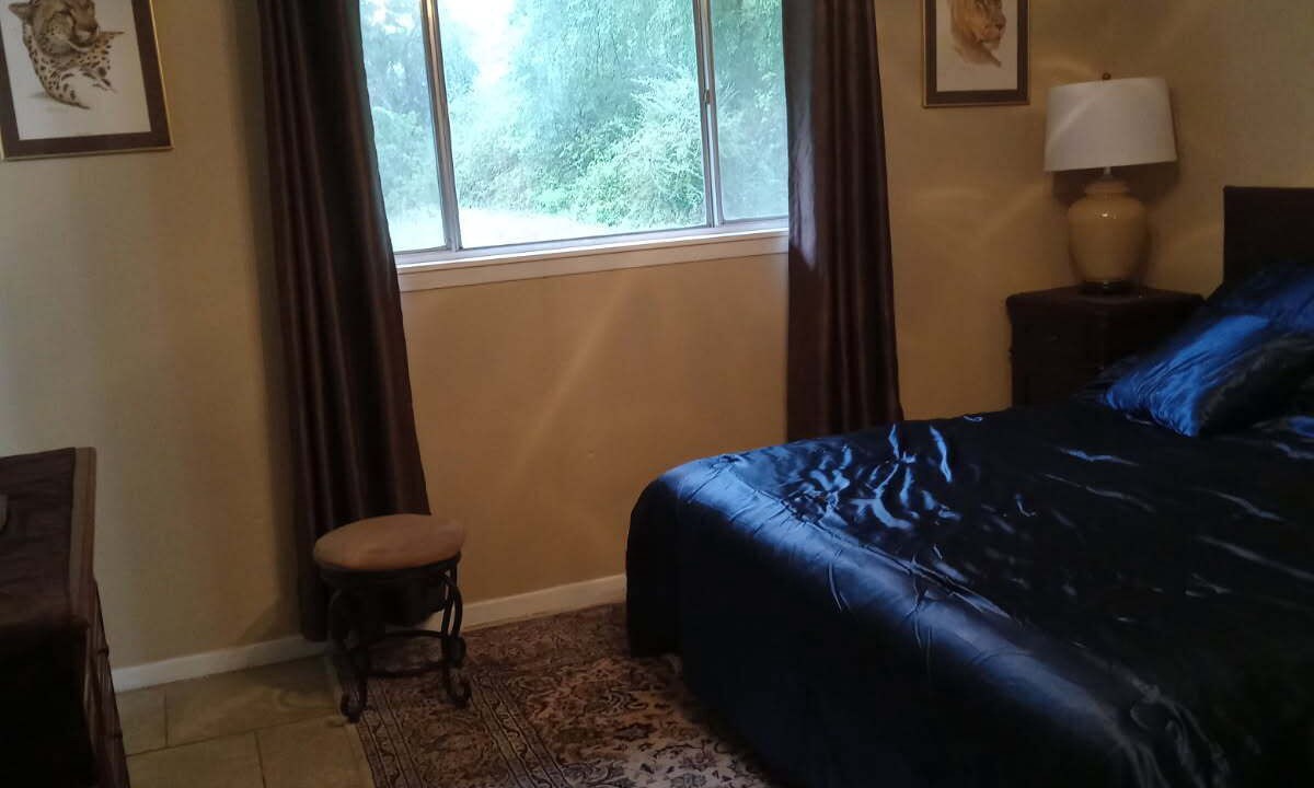 Photo of Bedroom in Gladewater