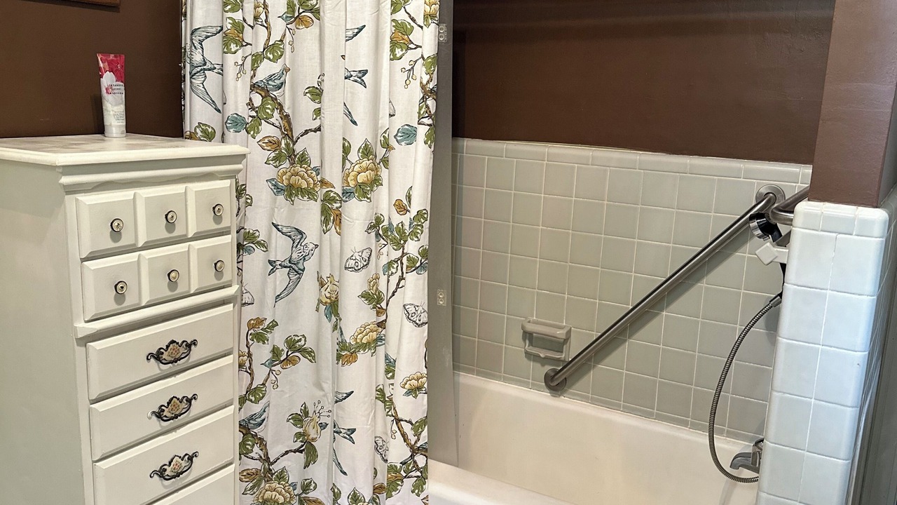 Photo of Bathroom in Greenwood