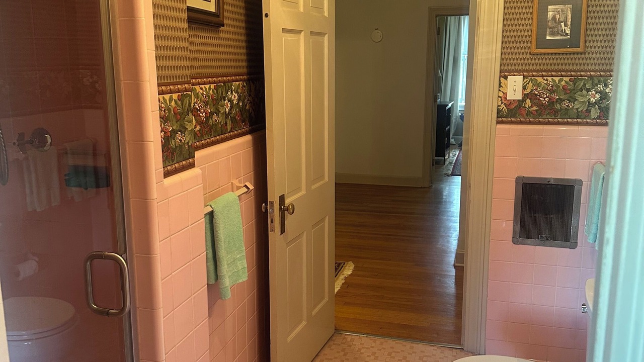 Photo of Bathroom in Greenwood